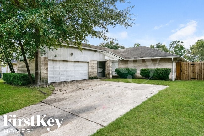 Building Photo - 22219 Oakhill Gate Dr