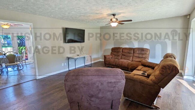 Building Photo - 2408 Shoveler Way