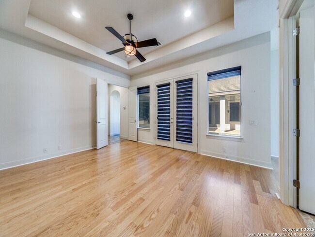 Building Photo - 16 Liser Glen