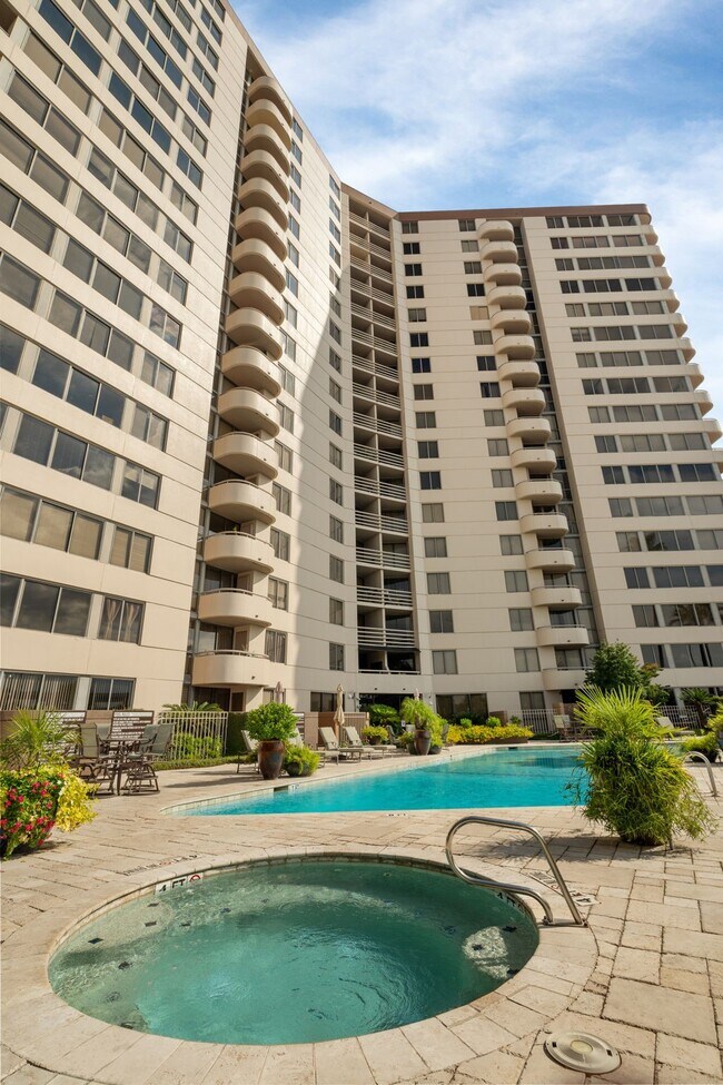 Building Photo - 3525 Sage Rd