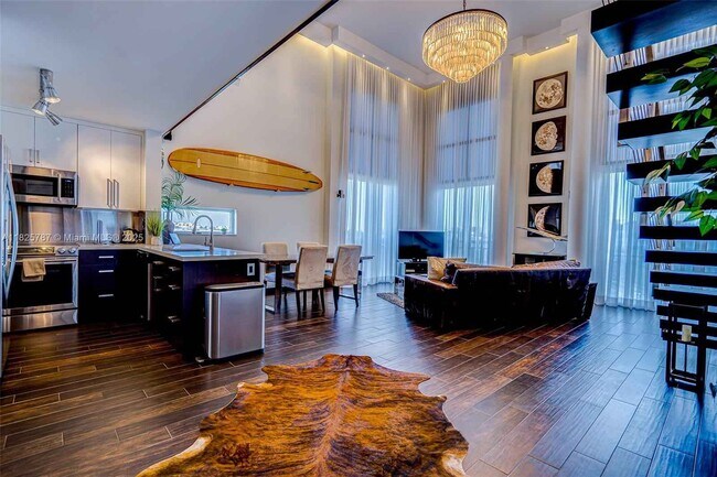 Building Photo - Sunset Harbour Drive, Miami Beach, FL 33139 - 2 BR 2 BA condo