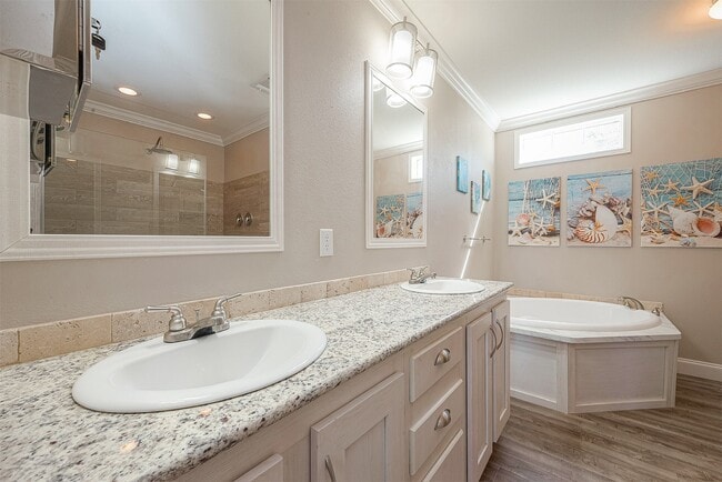 Building Photo - 20547 S Post Oak Blvd