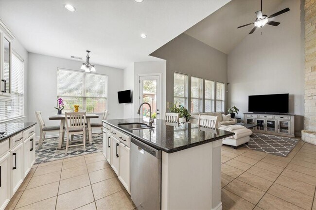 Building Photo - 2960 Gibbons Hill Ln