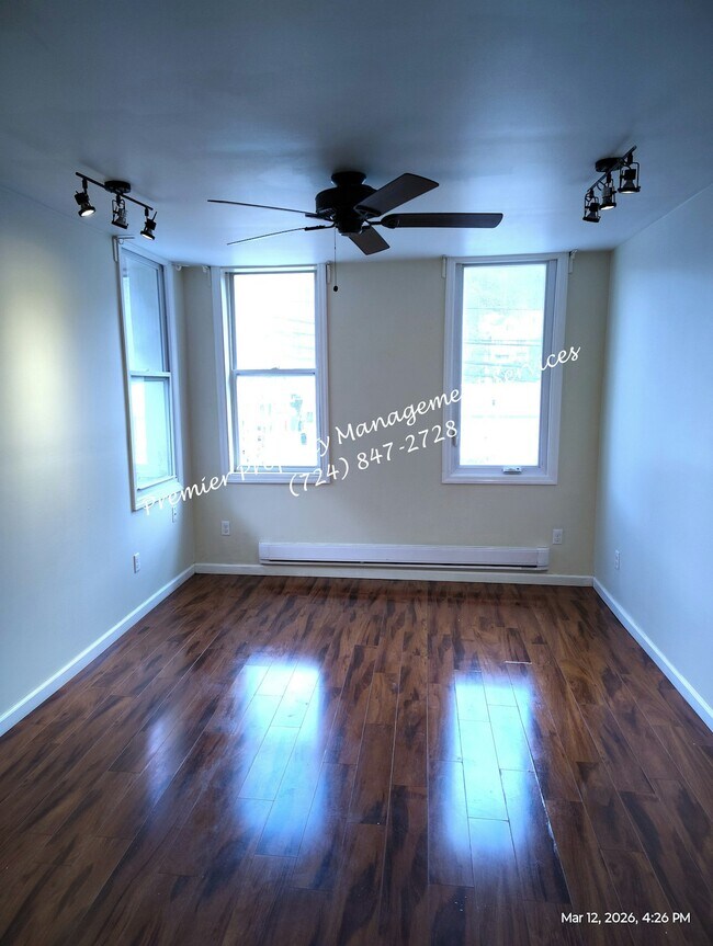 Building Photo - 602 Sheffield Ave