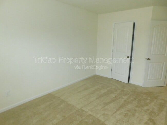 Building Photo - 5041 Eagle Stone Lane