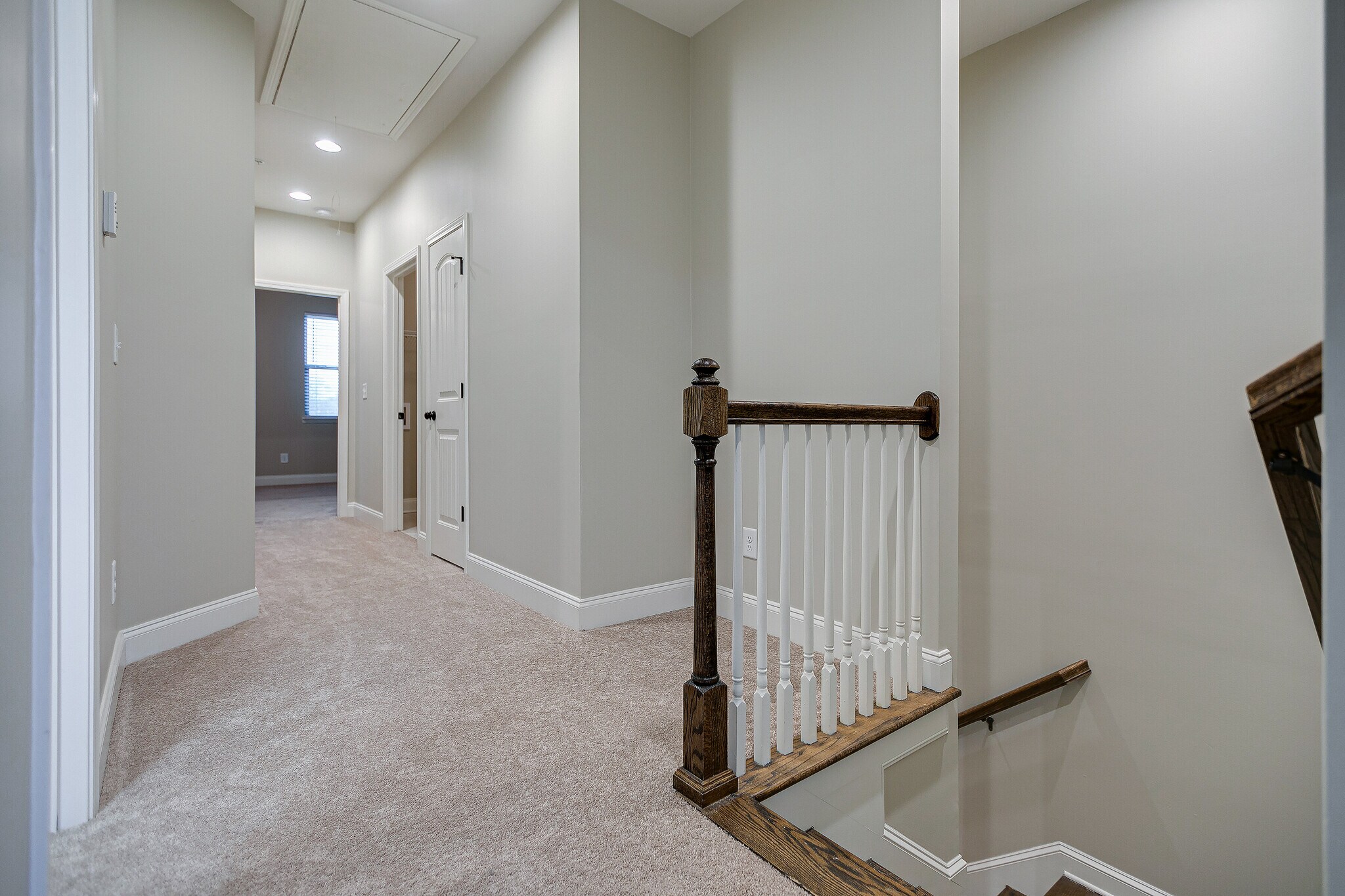 Building Photo - 2576 Wellesley Square Dr