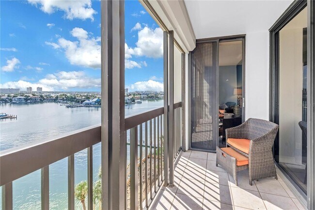 Building Photo - 9415 Blind Pass Rd