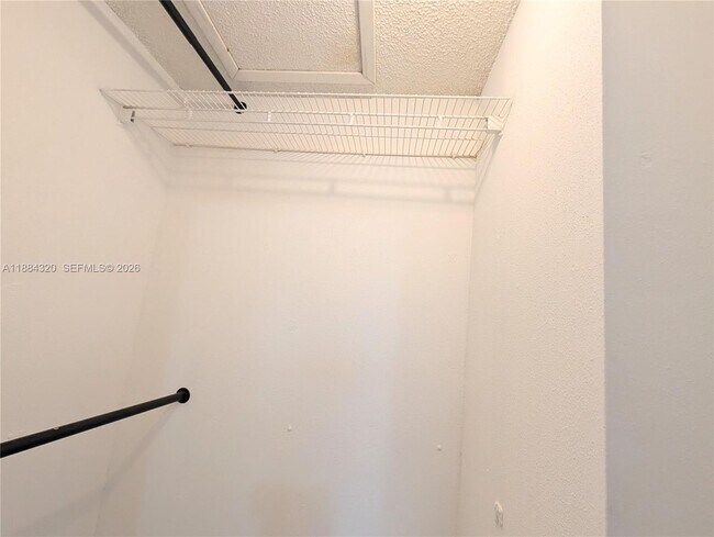 Building Photo - 15040 SW 103rd Ln