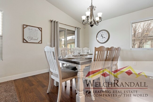 Building Photo - Beautiful Twin Home for Rent in Orem, Avai...