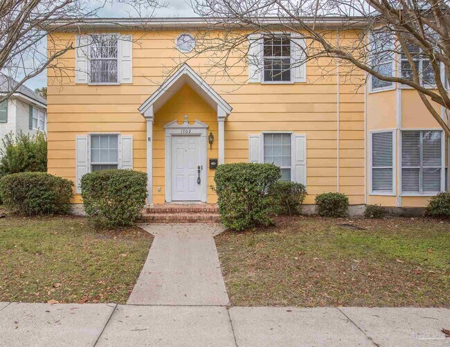 Primary Photo - 1702 E Jackson St