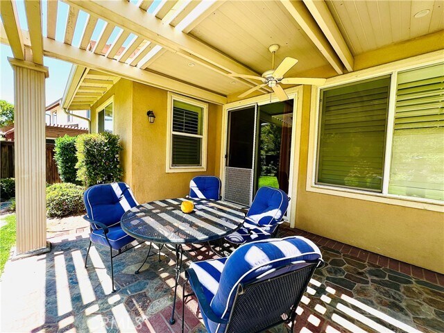 Building Photo - 10920 Playa Del Sol