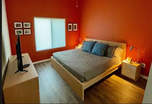 Building Photo - Furnished Modern Living at The Greens