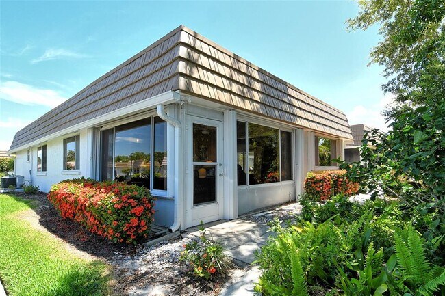 Building Photo - 2308 Waterbluff Pl