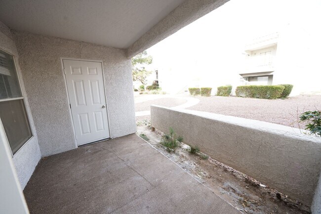 Building Photo - 6800 E Lake Mead Blvd