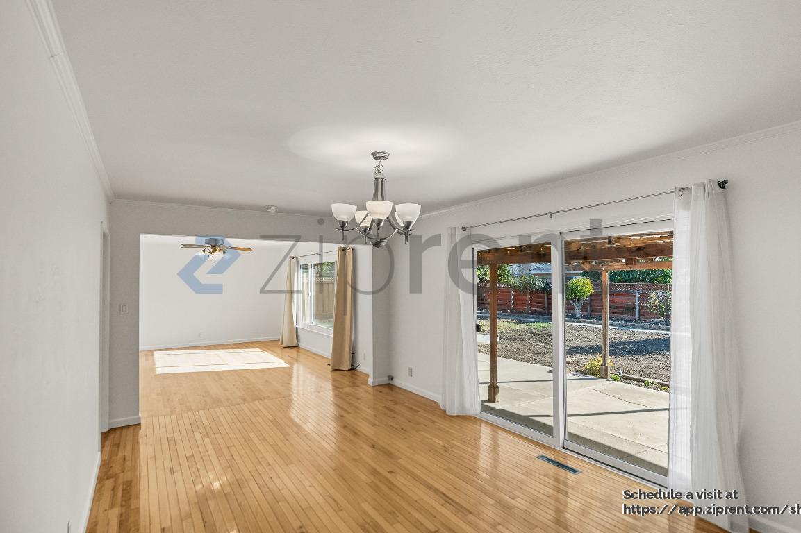 Building Photo - 38289 Ballard Dr