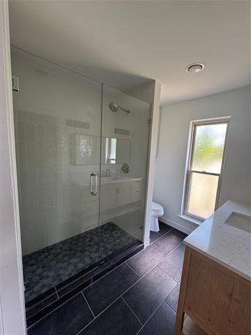 Building Photo - 9750 Camfield Rd