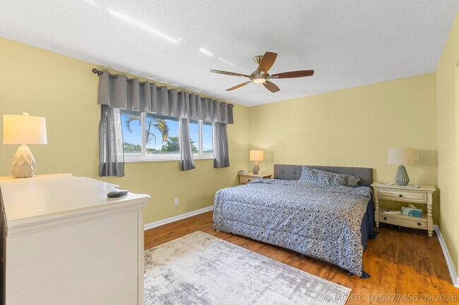 Building Photo - 7797 Golf Cir Dr