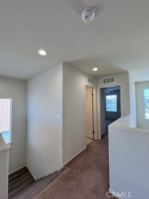 Building Photo - 1065 Regala St