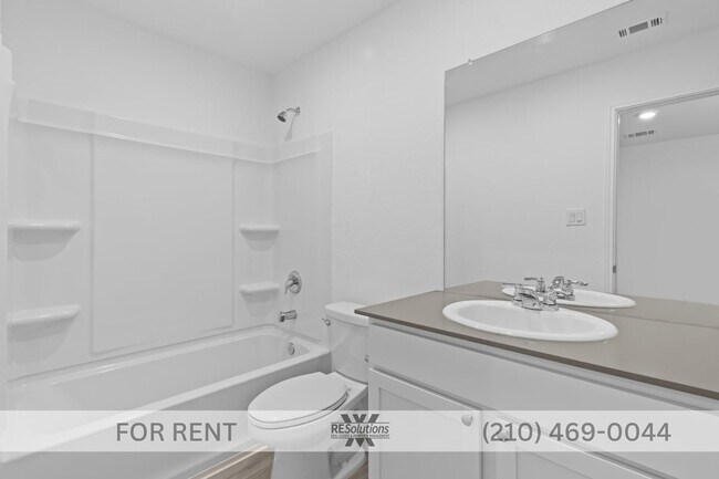 Building Photo - Newer 2023 home under $1,600 near Culebra, Government Canyon, SeaWorld, Northwest San Antonio, an...