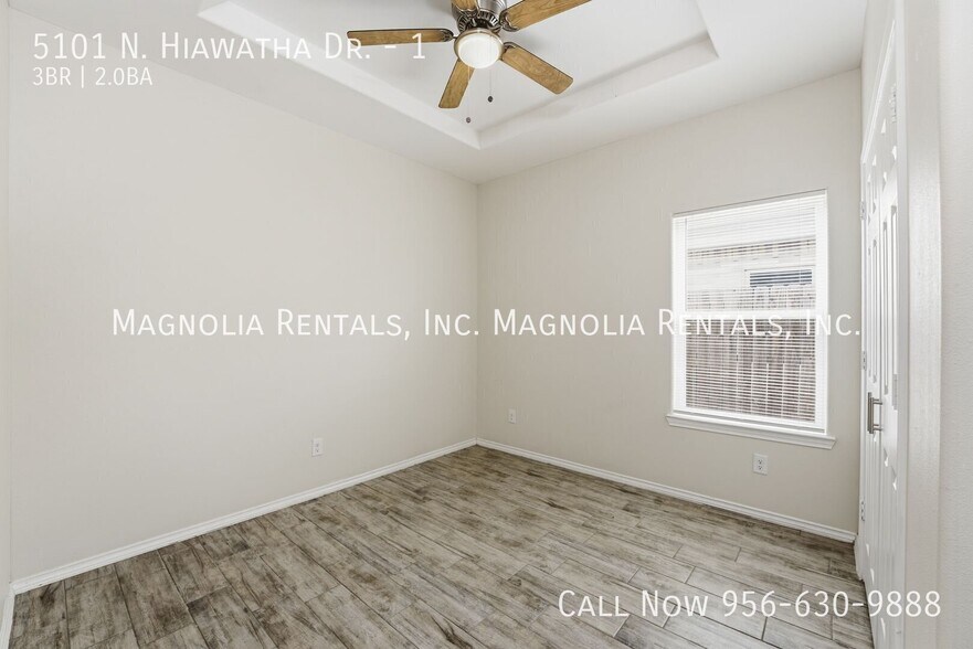 Building Photo - 5101 N Hiawatha Dr