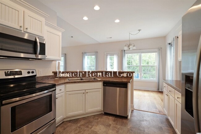 Building Photo - 335 Marino Trail