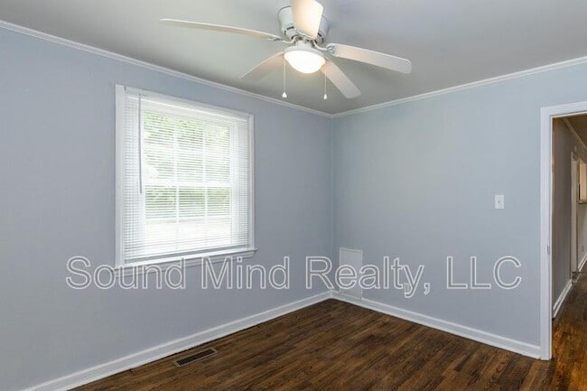 Building Photo - 321 Angier Ave