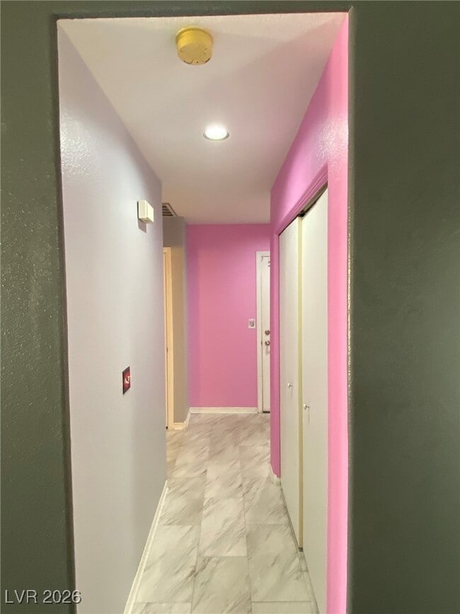 Building Photo - 8090 Kinsella Way