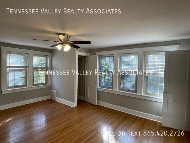 Building Photo - 419 Noelton Dr SW