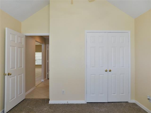 Building Photo - 516 Chateau Ct