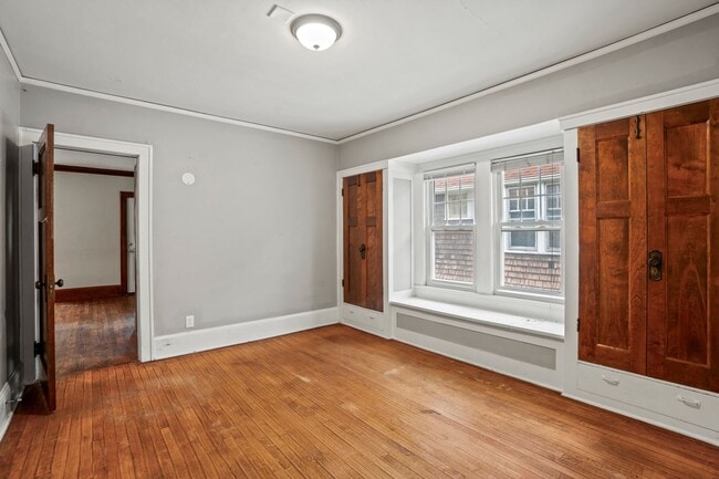 Building Photo - Maryland Upper near UWM