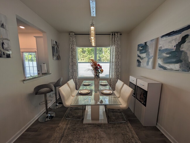 Building Photo - 7022 North Mills Rd