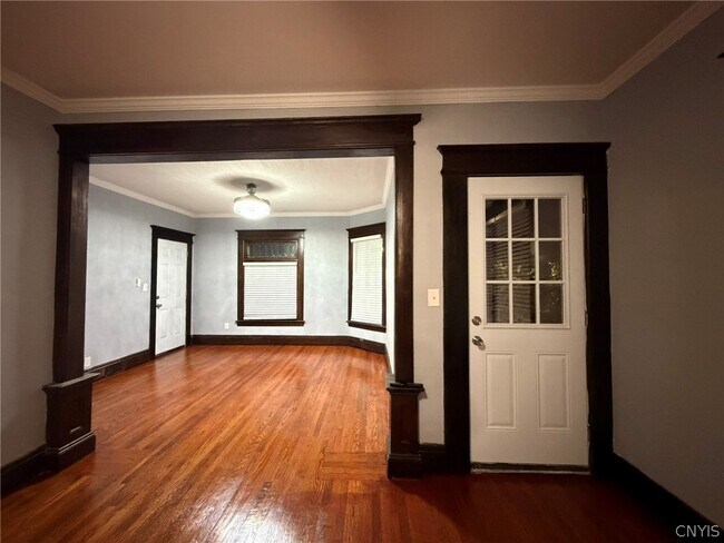 Building Photo - 123 E Lafayette Ave