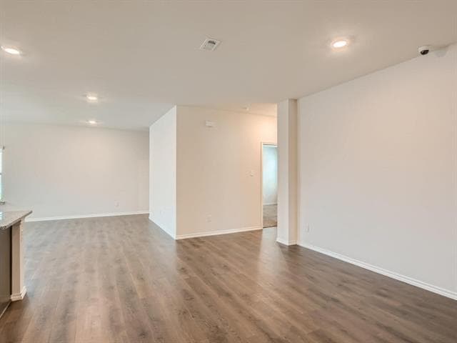 Building Photo - 2310 Hankinson Ln