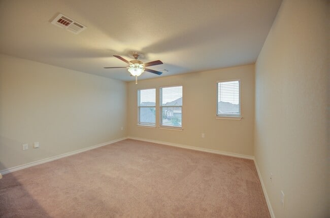 Building Photo - 8842 White Crown