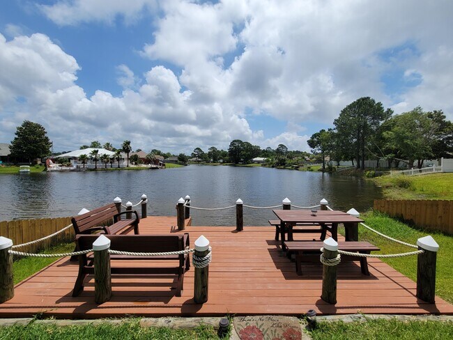 Building Photo - 2256 Orion Lake Dr