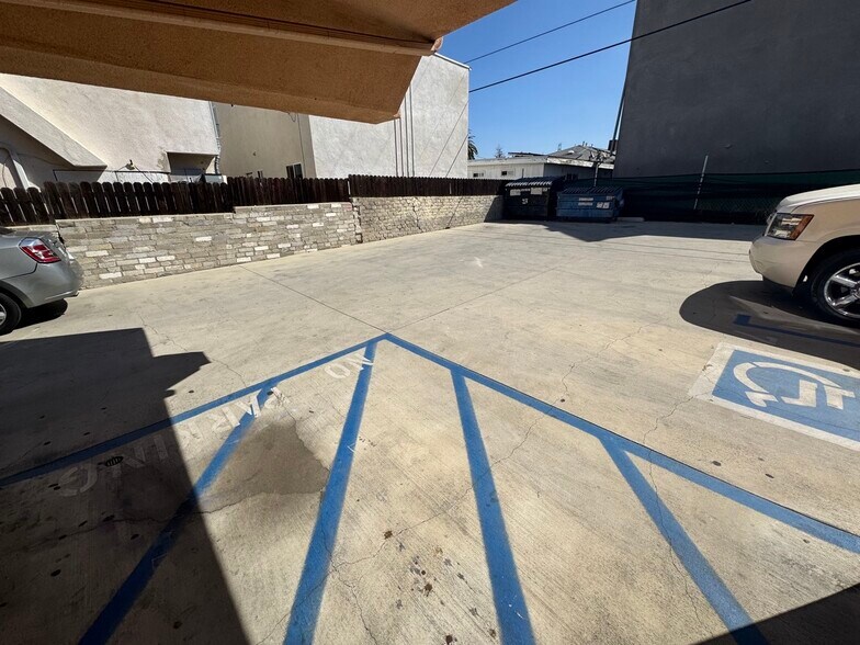 Building Photo - 6636 Irvine Ave