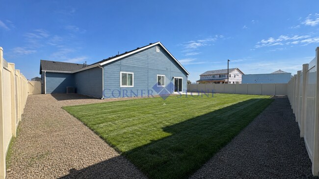 Building Photo - 15095 Aviaticus Wy