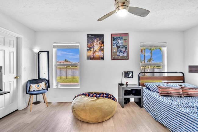 Building Photo - 12502 Baywind Ct