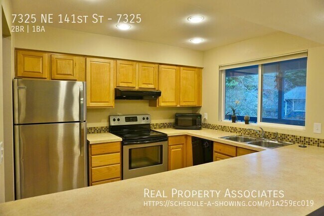Building Photo - 7325 NE 141st St