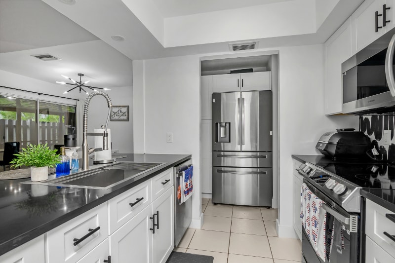 Building Photo - 6226 Timberwood Cir