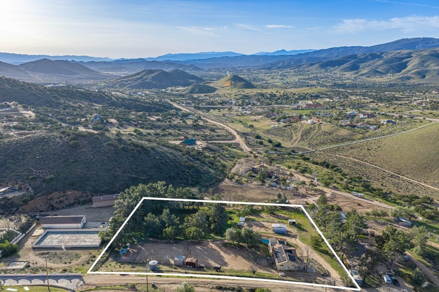 Building Photo - 35315 Glenwall St