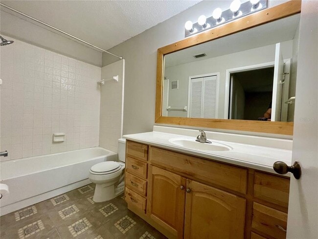 Building Photo - 11828 Skylake Pl