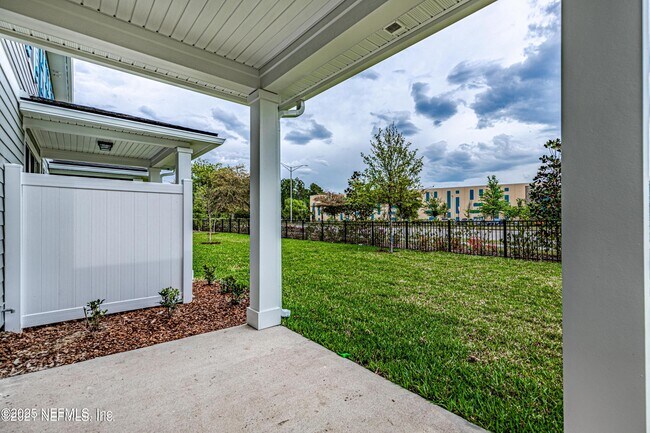 Building Photo - 12895 Ludo Rd