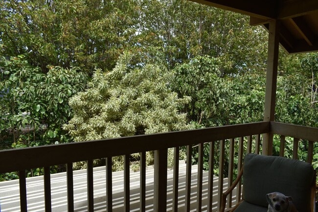 Building Photo - Kihei Villages - Unfurnished upstairs unit 2 bd/1.5 bath. Nicely remodeled.