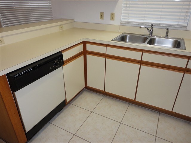 Building Photo - 1736 Terra Cota Ct