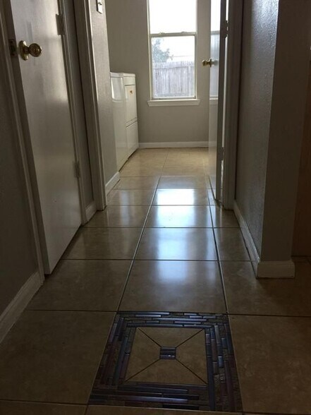 Building Photo - 16306 Soaring Eagle Dr