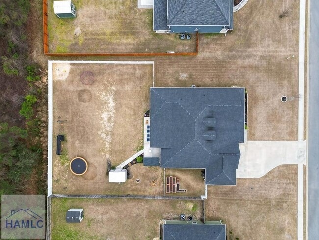 Building Photo - 99 Blueberry Ct NE