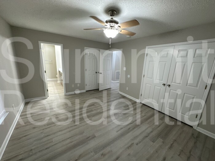 Building Photo - 7112 Deer Brook St