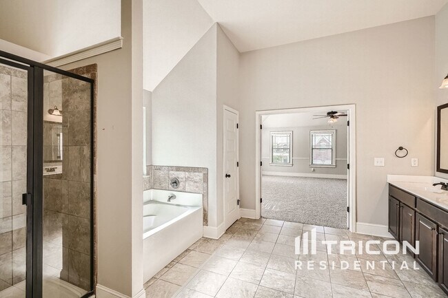 Building Photo - 1060 Del Mar Club Dr