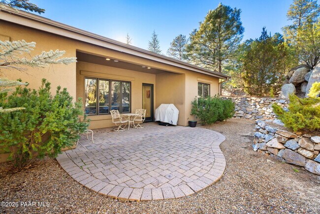 Building Photo - 1690 Gentle Way